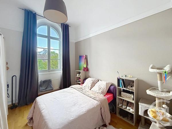 Appartement F2 à vendre  2 pièces - 56,65 m 2   TROYES  - 10