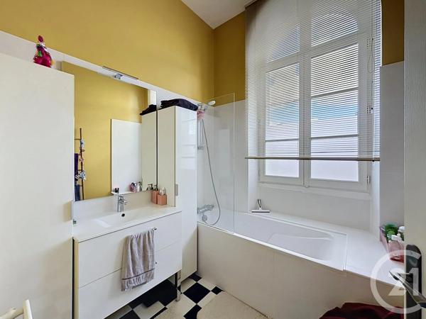 Appartement F2 à vendre  2 pièces - 56,65 m 2   TROYES  - 10