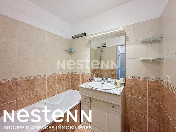 Appartement 2 pièces 45.2 m2 - Box - Terrasse - Piscine