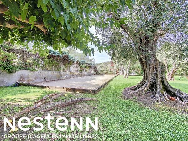 Appartement 2 pièces 45.2 m2 - Box - Terrasse - Piscine