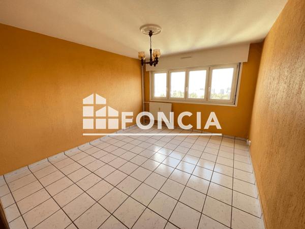 Location Appartement 4 pièces 81.98 m² - 1 A 8 RUE D ARLON Vandoeuvre Les Nancy 54500