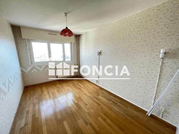 Location Appartement 4 pièces 81.98 m² - 1 A 8 RUE D ARLON Vandoeuvre Les Nancy 54500