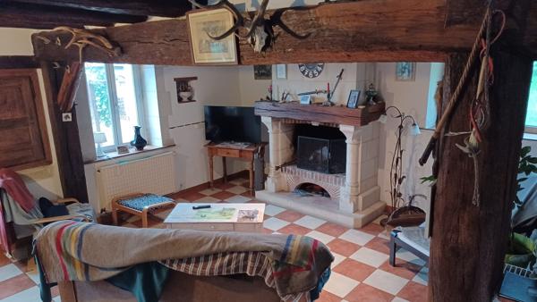 À vendre - Maison de campagne, 7 pièces situé à Villedômer (37110)