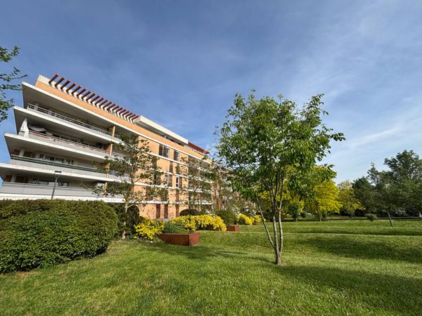 Appartement Cergy 2 pièce(s) 36.24 m2 €159 000 ** - Référence 11214