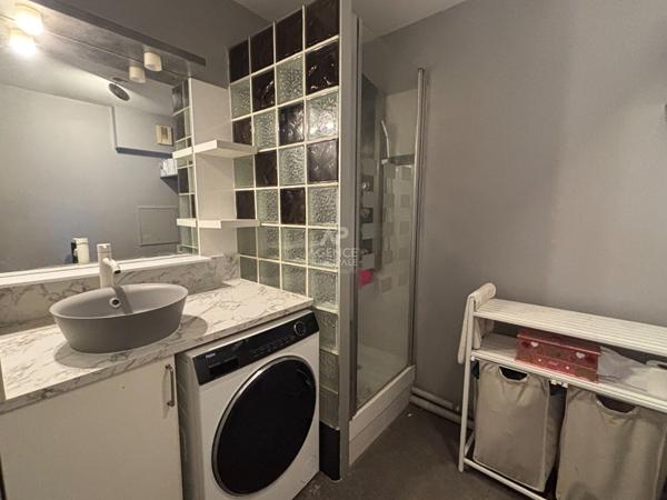 Appartement Cergy 2 pièce(s) 36.24 m2 €159 000 ** - Référence 11214
