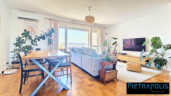 CLIMATISE - Appartement T4 rénové de 93 m² avec 2 exterieurs. Garage possible