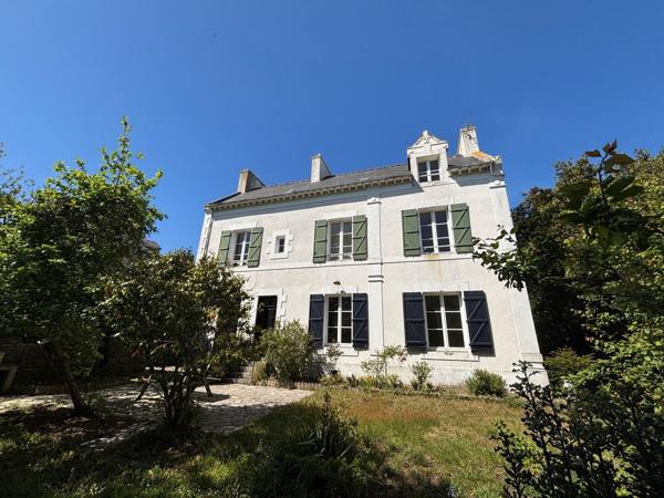 Vente Maison de luxe Dinard 8 Pièces 180 m²