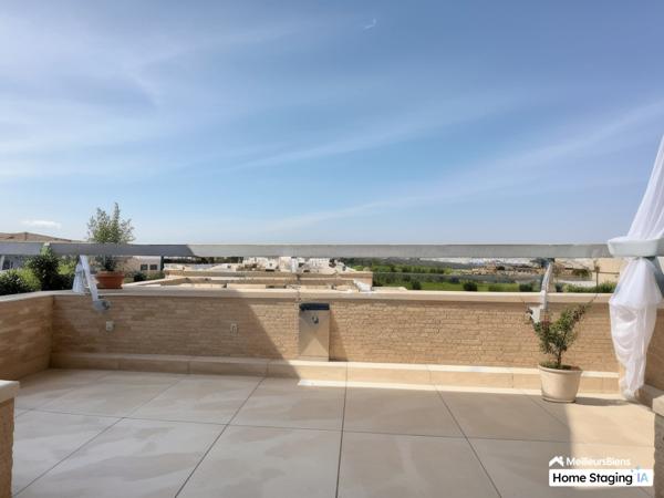 Appartement en rooftop avec terrasse , garage, cave et parking sur Perpignan Palais des Congrès