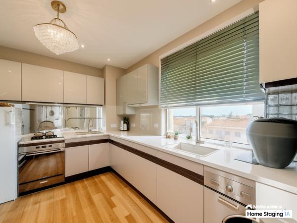 Appartement en rooftop avec terrasse , garage, cave et parking sur Perpignan Palais des Congrès