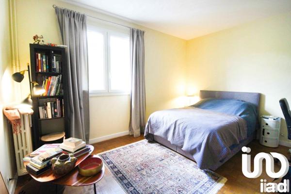 Appartement 4 pièces de 92 m² à Vaucresson (92420)