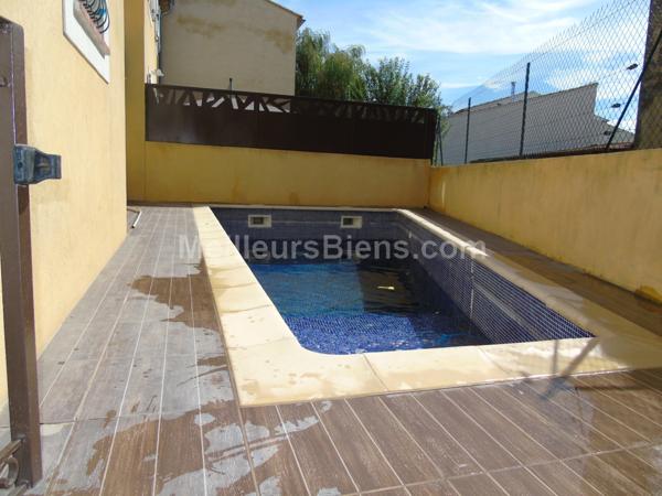 Exclusivité sur Salon de Provence Villa type 4 + appartement type 2.