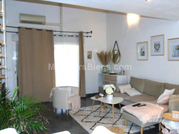 Exclusivité sur Salon de Provence Villa type 4 + appartement type 2.