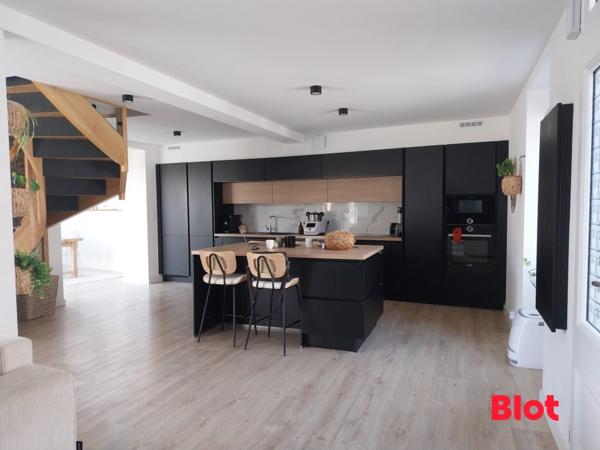 Maison 6 pièce(s)