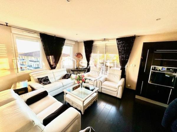 FROUZINS - RARE ! Appartement 102 m2 avec terrasses, dernier étage, iéalement situé