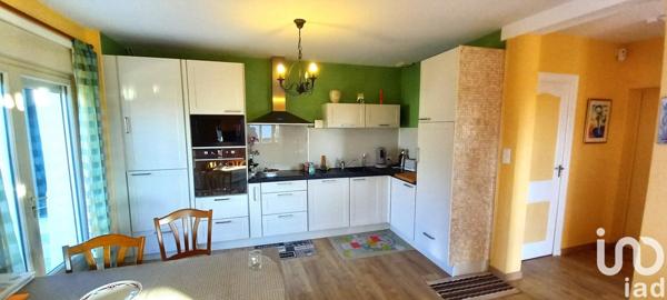 Maison 6 pièces de 130 m² à Saint-Yrieix-la-Perche (87500)