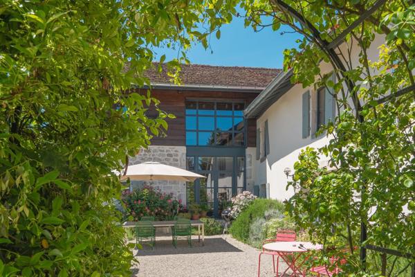 Vente Maison de luxe Divonne-les-Bains 8 Pièces 424 m²
