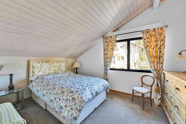 Vente Maison de luxe Divonne-les-Bains 8 Pièces 424 m²