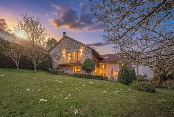 Vente Maison de luxe Divonne-les-Bains 8 Pièces 424 m²