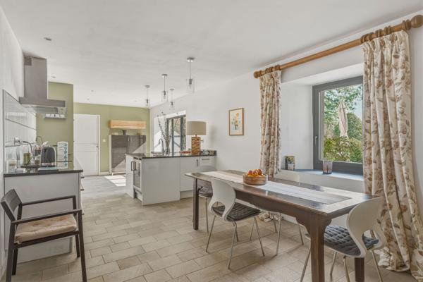 Vente Maison de luxe Divonne-les-Bains 8 Pièces 424 m²