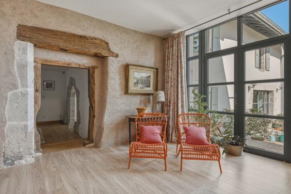 Vente Maison de luxe Divonne-les-Bains 8 Pièces 424 m²