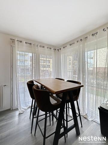 Appartement 2 chambres avec terrasse à 15 min à pied du centre-ville.