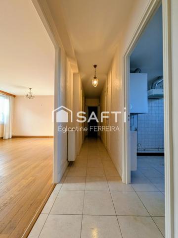 CHATEAUROUX, APPARTEMENT T3 AVEC BALCON, GARAGE ET CAVE