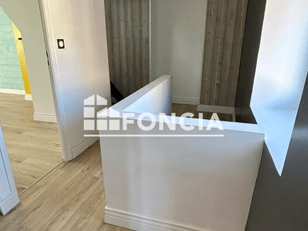 Location Maison 5 pièces 102.53 m² - 11 RUE D'AUMONT Juziers 78820