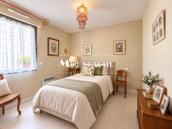 APPARTEMENT DANS RÉSIDENCE DE STANDING - IDÉALEMENT SITUÉ EN COEUR DE VILLE -