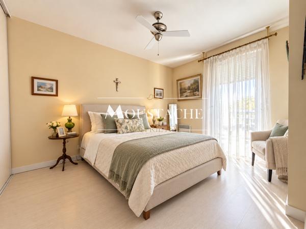 APPARTEMENT DANS RÉSIDENCE DE STANDING - IDÉALEMENT SITUÉ EN COEUR DE VILLE -