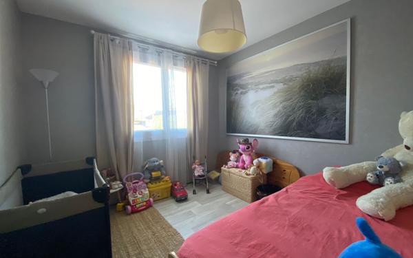 Maison à vendre    5 pièces •  Izon