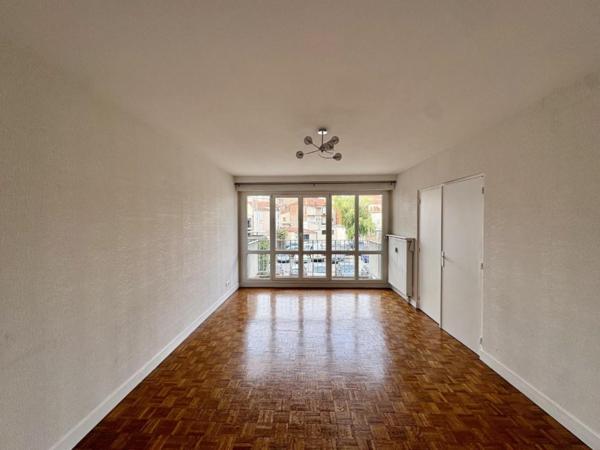 APPARTEMENT T3 A LOUER A ROANNE - CENTRE VILLE