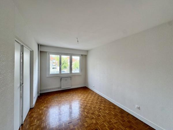 APPARTEMENT T3 A LOUER A ROANNE - CENTRE VILLE