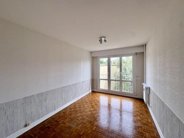 APPARTEMENT T3 A LOUER A ROANNE - CENTRE VILLE