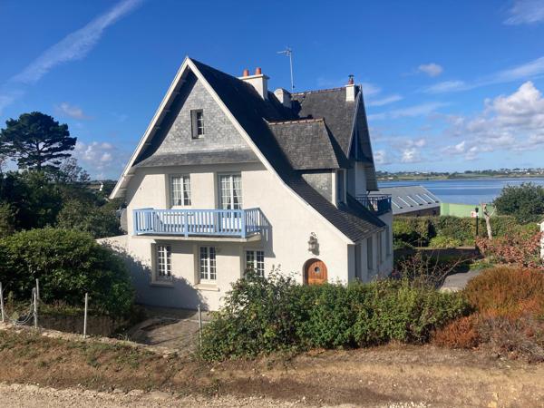 DEMEURE DE CARACTÈRE VUE MER