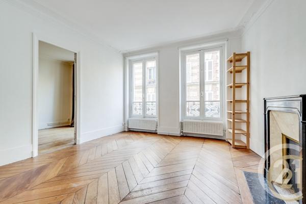 Appartement F2 à vendre  2 pièces - 43,01 m2 PARIS - 75017