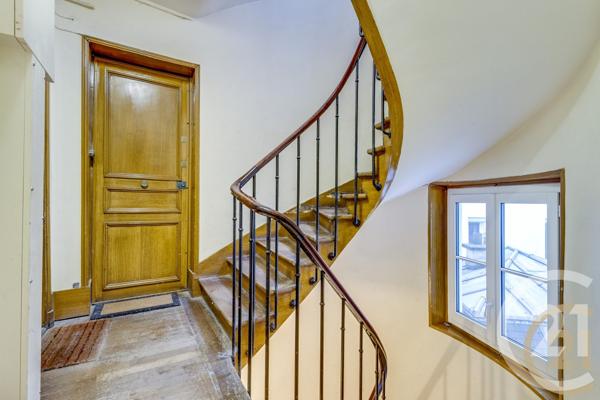 Appartement F2 à vendre  2 pièces - 43,01 m2 PARIS - 75017