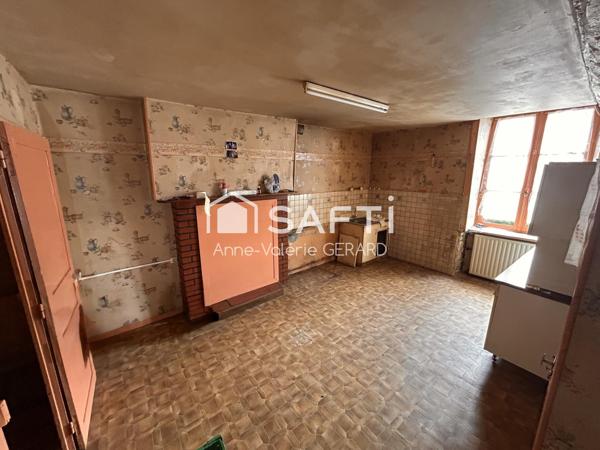 Maison de bourg ,128 m² avec garage et courette