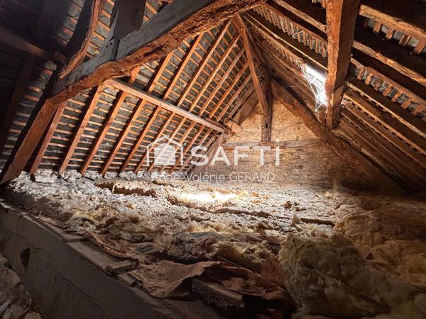 Maison de bourg ,128 m² avec garage et courette