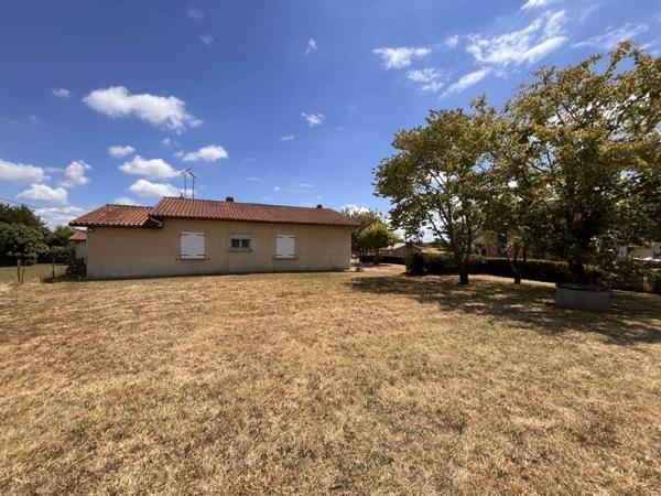 Maison à vendre 145 000 € Sainte-Bazeille 4 p 84 m² DPE E