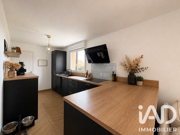 Maison à vendre 6 pièces 110 m² La Suze-sur-Sarthe