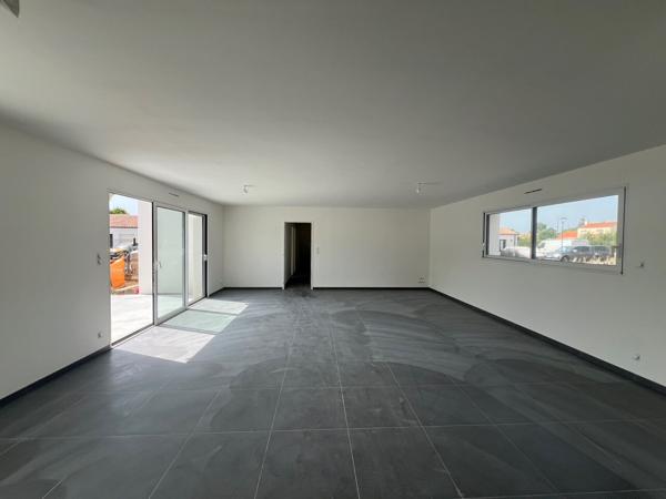 Maison Longeville Sur Mer 4 pièce(s) 106 m2