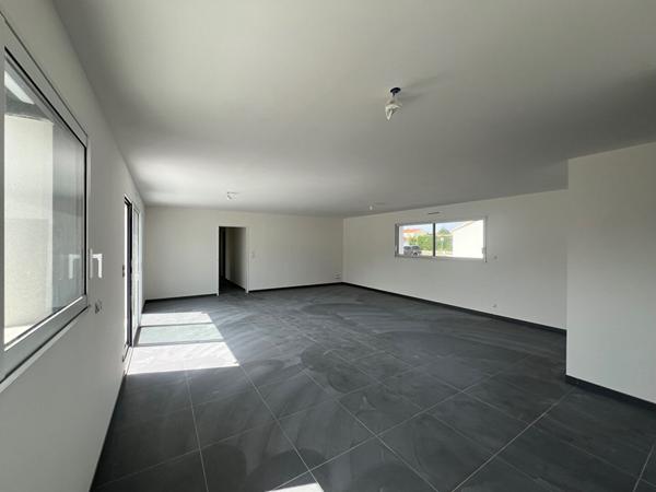 Maison Longeville Sur Mer 4 pièce(s) 106 m2