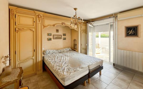 Maison à vendre    5 pièces •  Agde