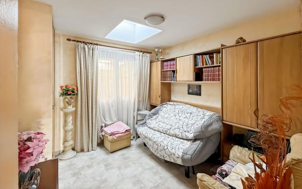 Maison à vendre    5 pièces •  Agde