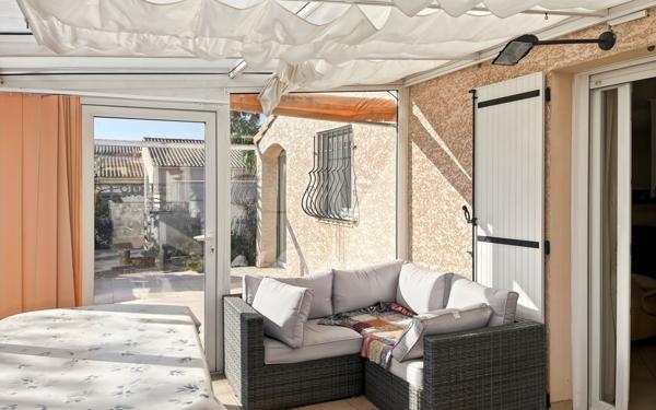 Maison à vendre    5 pièces •  Agde