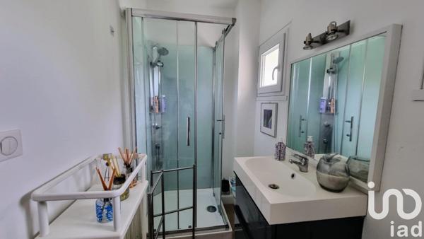 Maison à vendre 6 pièces 133 m² Saint-Yrieix-sur-Charente