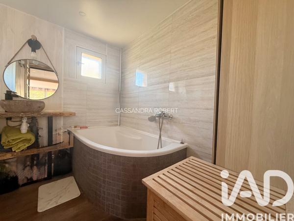 Maison à vendre 4 pièces 80 m² Le Castellet