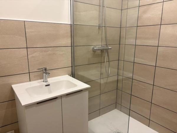 Appartement à louer à Burzet (07450)