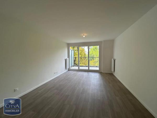 Appartement à louer 2 pièces 42.94m² Le Mée-sur-Seine (77350)