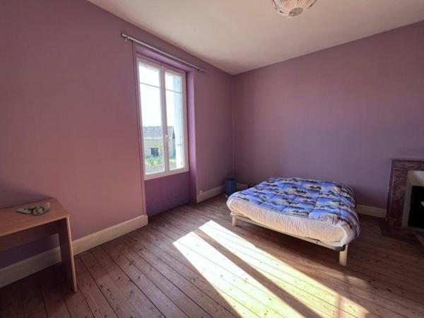 Grande Maison dans le centre de INGRANDES